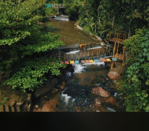 Nature stay - with private water stream and & Pool